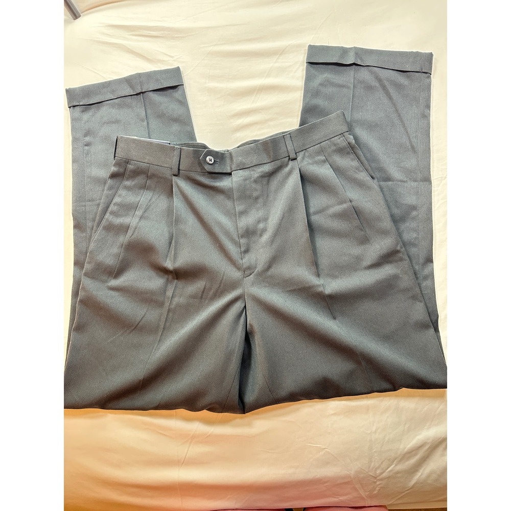 Stafford Essentials Mens Navy Blue Pleated Gabardine Dress Pants 36x32 NWT